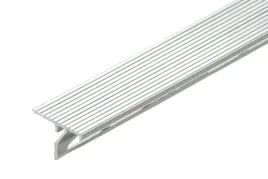 profil-schodowy-ryflowany-aluminiowy-cezar-naturalny-1m