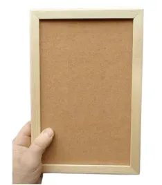 mala-tablica-korkowa-20-x-30-cm-gratis-pinezki