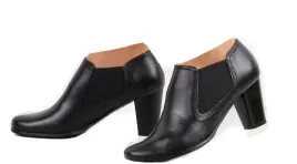 skorzane-niskie-sztyblety-czarne-obcas-6-cm-40