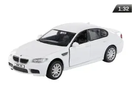 model-1-32-rmz-bmw-m5-bialy