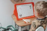 carotina-tablica-led-od-lisciani-3-minimalny-wiek-dziecka-3