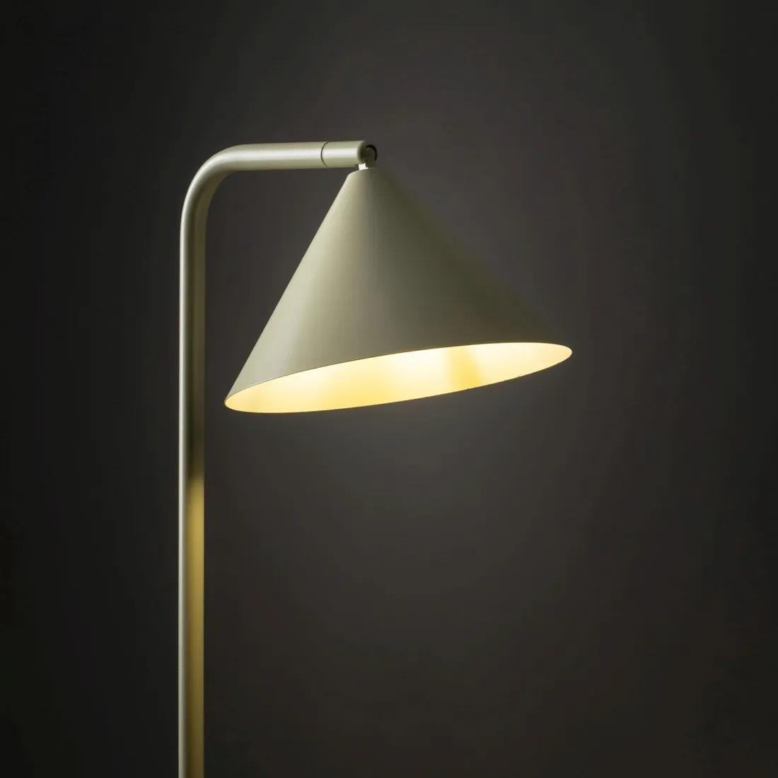 lampa-podlogowa-cono-pistacio-16205-tk-lighting-stan-nowy