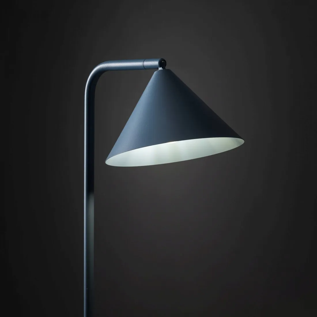 lampa-podlogowa-cono-navy-16206-tk-lighting-stan-nowy