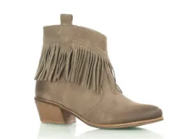 botki-exquisite-1452-plaskie-skora-almond