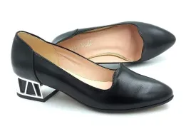 polbuty-na-slupku-3-cm-karollo-violli-3438-czarny