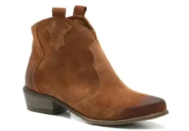 botki-exquisite-1128-plaskie-skora-braz