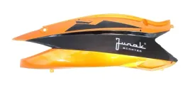 plastik-pod-siedzeniem-oslona-boczna-prawa-junak-607-50-4t-2t-pomaranczowy