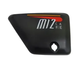 plastik-oslona-boczna-prawa-czarny-matowy-mat-junak-m12-cafe-125