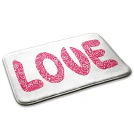 dywanik-pod-stopy-do-pokoju-dzieciecego-z-gumowym-spodem-napis-love-90x60