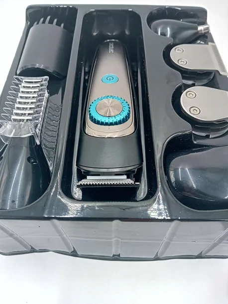 golarka-cecotec-precisioncare-multigrooming-trimmer-zasilanie-akumulatorowe