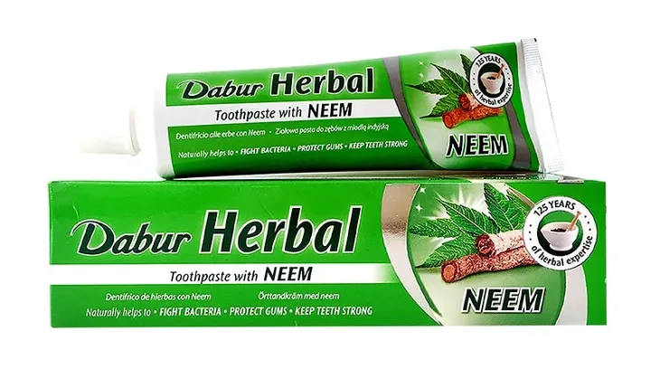 dabur-pasta-do-zebow-z-neem-waga-150-g