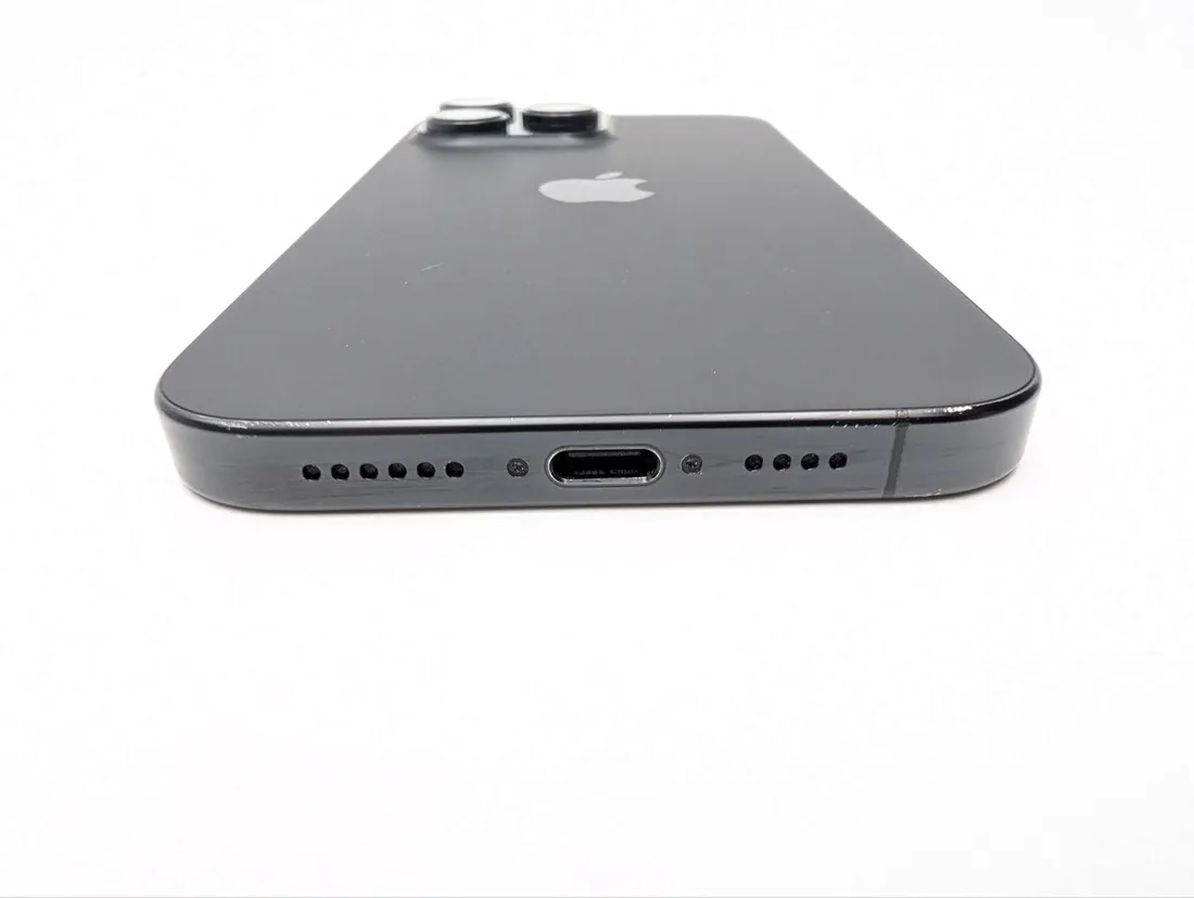 apple-iphone-16-pro-max-256gb-tytan-czarny-model-telefonu-iphone-16-pro-max
