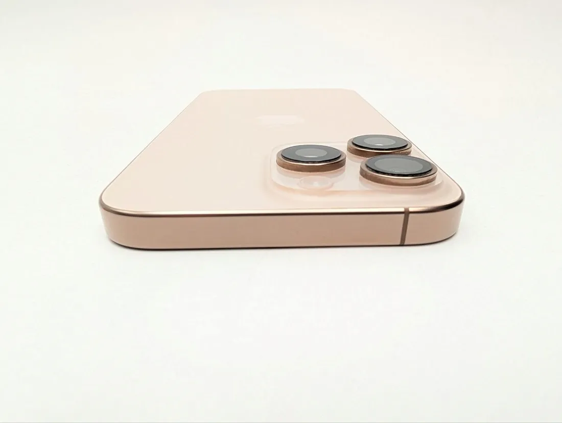 apple-iphone-16-pro-max-256gb-tytan-pustynny