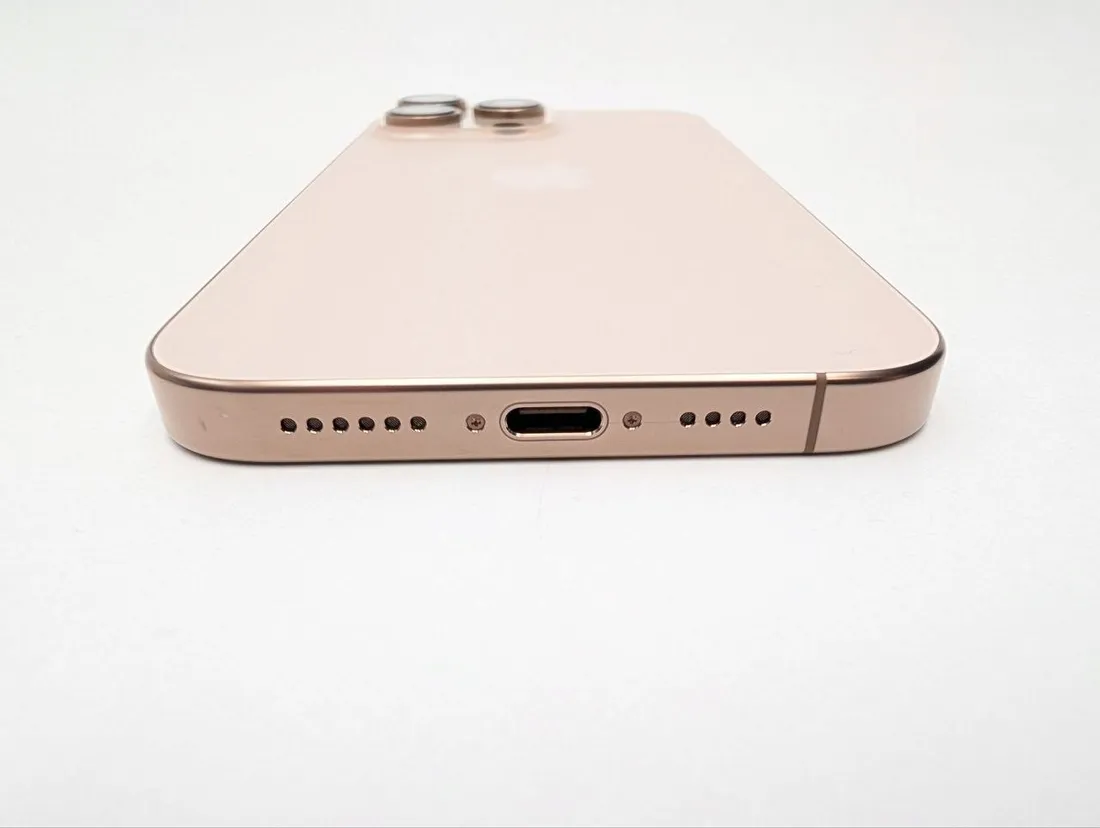 apple-iphone-16-pro-max-256gb-tytan-pustynny-model-telefonu-iphone-16-pro-max