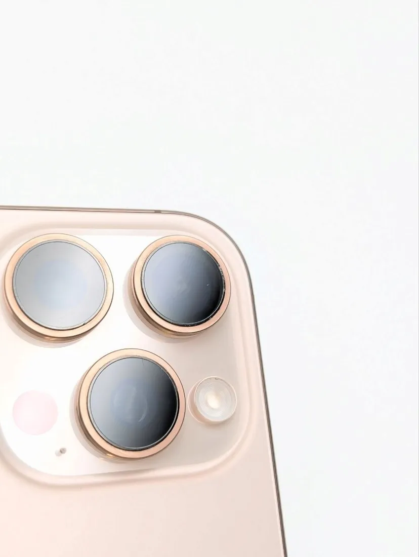 apple-iphone-16-pro-max-256gb-tytan-pustynny