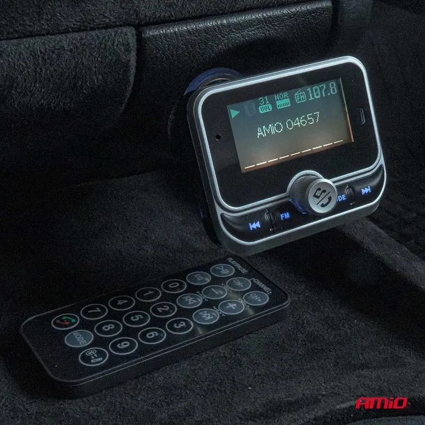 transmiter-fm-do-auta-bluetooth-z-pilotem-2xusb-amio-04657-model-04657
