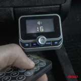 transmiter-fm-do-auta-bluetooth-z-pilotem-2xusb-amio-04657-obsluga-bluetooth-tak