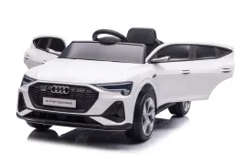 auto-na-akumulator-audi-e-tron-niebieskie-4x4-miekkie-kola-eva-skora-pilot