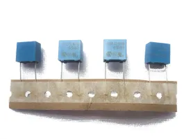 b32921-x2-010uf-305v-mkp-sh-4-sztuki