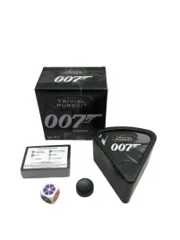 gra-planszowa-james-bond-trivial-pursuit-voyage-winning-moves