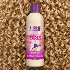 szampon-do-wlosow-kreconych-aussie-bouncy-curls-300ml-efekt-sprezystosci
