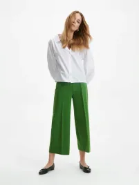 zielone-eleganckie-spodnie-z-kantem-reserved-m