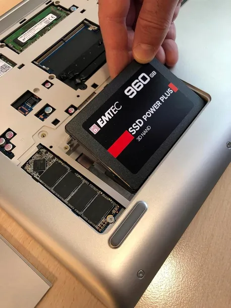 dysk-ssd-emtec-x150-2tb-25-sata-iii-format-dysku-25