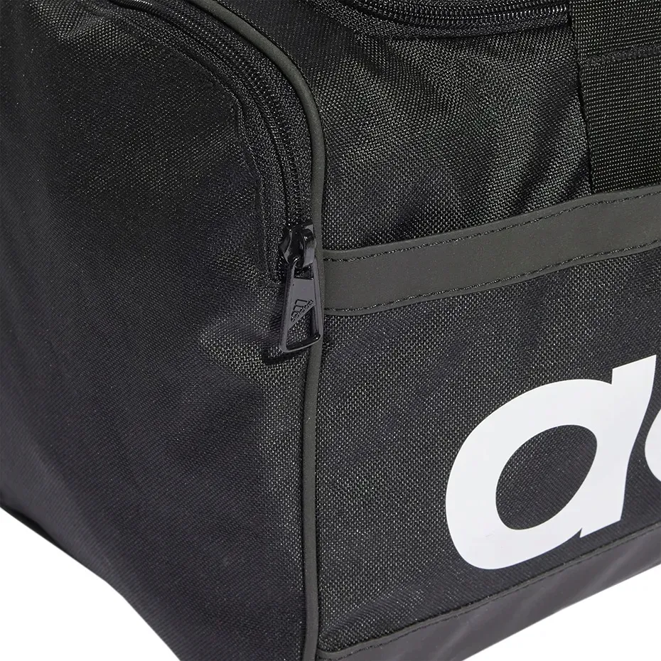 torba-adidas-essentials-linear-duffel-medium-czarno-biala-ht4743