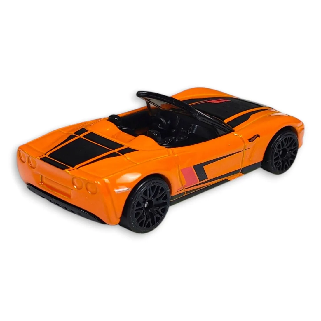 hot-wheels-corvette-c6-luzak