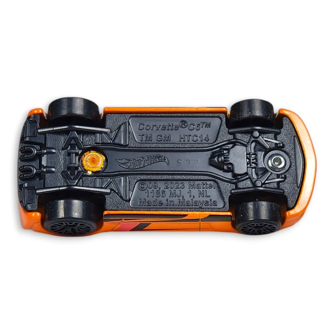 hot-wheels-corvette-c6-luzak-stan-powystawowy