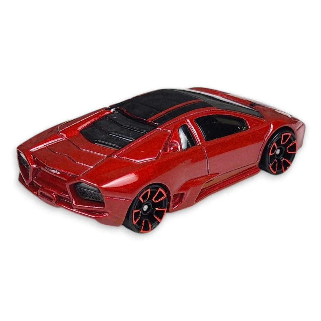 hot-wheels-lamborghini-reventon-luzak