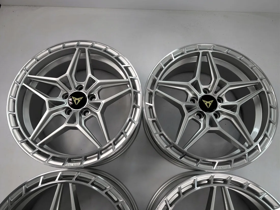 nowe-alufelgi-cupra-19-born-stan-nowy