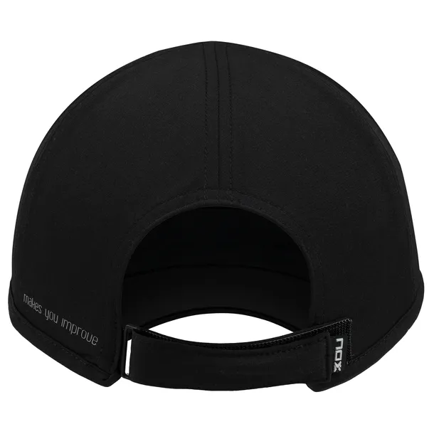 czapka-nox-czarno-biala-plec-produkt-uniseks