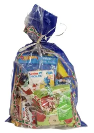 paczka-swiateczna-z-wafelkami-hot-wheels-i-chipsami-jablkowymi-nr-40