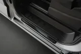 vw-multivan-t7-nakladki-progowe-na-progi-stan-nowy-stan-opakowania-oryginalne