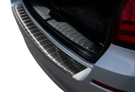 nakladka-na-zderzak-bmw-5-f11-touring-listwa