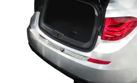 nakladka-na-zderzak-bmw-5-gt-f07-listwa