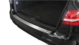 nakladka-na-zderzak-mercedes-c-class-w205-t-model