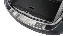 nakladka-na-zderzak-opel-meriva-b-listwa