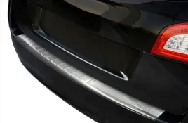 nakladka-na-zderzak-peugeot-508-i-sw-kombi-listwa