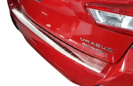 nakladka-na-zderzak-subaru-xv-ii-listwa
