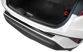 nakladka-na-zderzak-toyota-c-hr-crossover-listwa