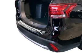 nakladka-na-zderzak-mitsubishi-outlander-iii-listw
