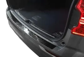 nakladka-na-zderzak-volvo-xc60-ii-listwa