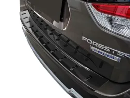 nakladka-na-zderzak-subaru-forester-v-suv