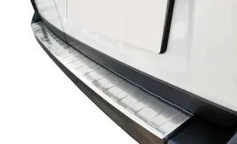 nakladka-na-zderzak-vw-crafter-ii-listwa