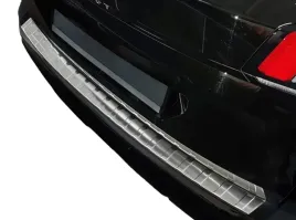nakladka-na-zderzak-peugeot-3008-ii-listwa