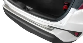 nakladka-na-zderzak-toyota-c-hr-crossover-listwa
