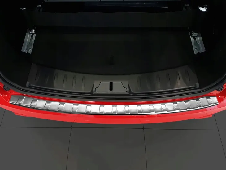 nakladka-na-zderzak-jaguar-e-pace-listwa-stan-opakowania-oryginalne
