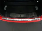 nakladka-na-zderzak-jaguar-e-pace-listwa-stan-opakowania-oryginalne